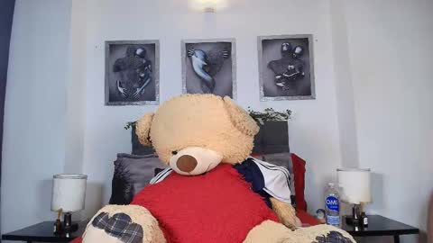 Snapshot of valeryharriz chatting on September 2025 02:44:02 AM valeryharriz online show from September 2025 02:44:02 AM