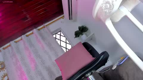  sussy  online show from April 2026 08:59:01 PM