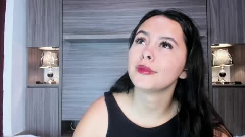 valerymeyerr online show from May 2026 11:48:01 AM