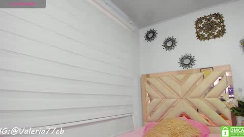 Snapshot of valeryrossee chatting on September 2025 12:09:02 PM VALERIA online show from September 2025 12:09:02 PM