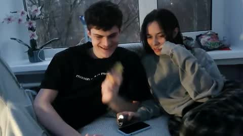 valesios online show from November 2025 01:15:02 PM