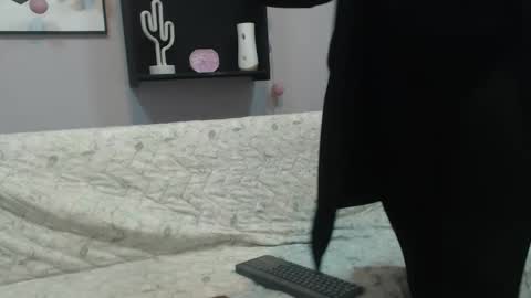 valevicious online show from February 2025 07:14:02 PM