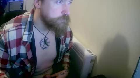 Snapshot of valikpantysniffer chatting on February 2026 07:17:01 AM valikpantysniffer online show from February 2026 07:17:01 AM