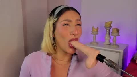 valka_doll online show from June 2026 07:14:02 PM