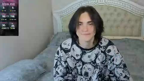 Snapshot of valket chatting on July 2026 09:24:01 PM Shiro online show from July 2026 09:24:01 PM
