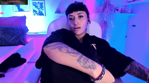 Valkiria online show from October 2025 05:28:01 AM