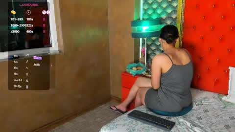 Valerie Val V online show from June 2026 01:13:01 PM