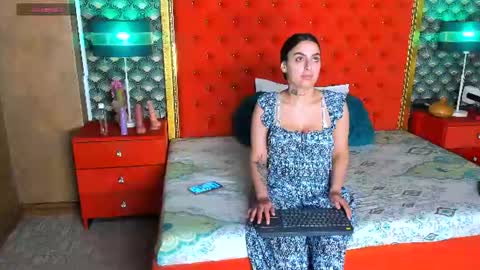 Valerie Val V online show from June 2026 07:11:01 PM