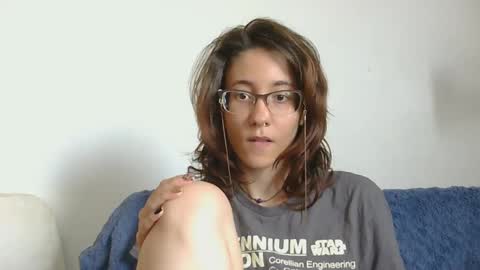 Snapshot of valleriestarr chatting on September 2025 10:43:01 PM Vallerie Starr online show from September 2025 10:43:01 PM