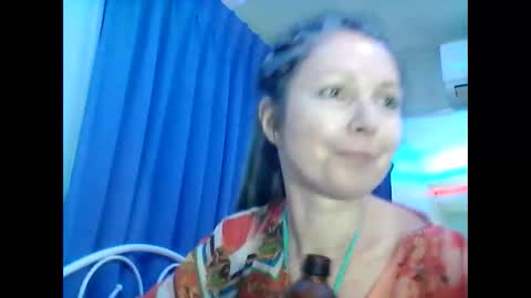 ValleriWind online show from January 2025 03:00:02 AM