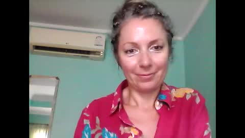 ValleriWind online show from February 2025 09:30:01 AM