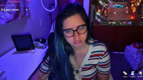 Im Violet online show from December 2024 06:54:02 AM