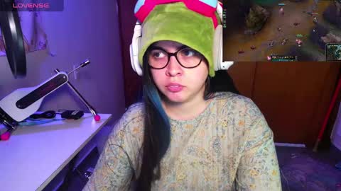 Im Violet online show from January 2025 02:39:01 AM