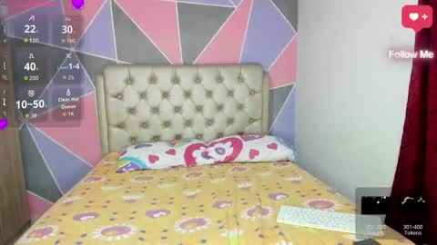 Snapshot of vallolet_dariam chatting on February 2026 03:51:02 AM DARIAM online show from February 2026 03:51:02 AM