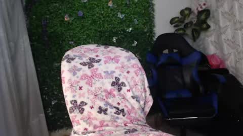 Snapshot of valquiria_sirgun chatting on July 2026 10:32:01 AM valquiria_sirgun online show from July 2026 10:32:01 AM