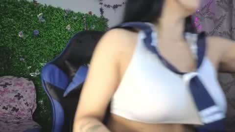 Snapshot of valquiria_sirgun chatting on July 2026 03:52:02 PM valquiria_sirgun online show from July 2026 03:52:02 PM