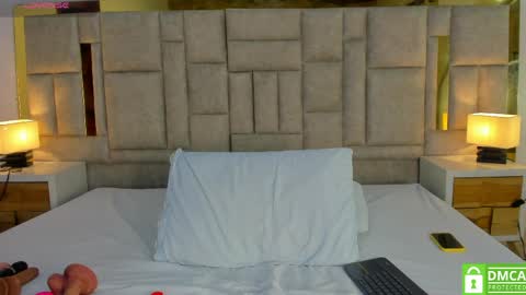 Snapshot of valtira_nova chatting on May 2026 07:08:01 PM valtira nova online show from May 2026 07:08:01 PM