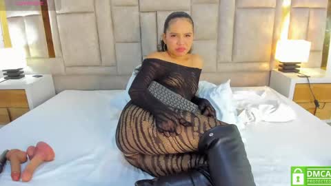 Snapshot of valtira_nova chatting on May 2026 07:45:01 PM valtira nova online show from May 2026 07:45:01 PM