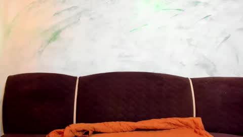 valentina online show from February 2025 08:11:02 AM