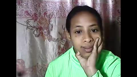 Snapshot of valysexyhot chatting on June 2026 04:46:02 AM valysexyhot online show from June 2026 04:46:02 AM