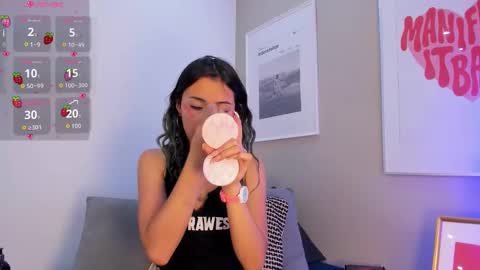 Snapshot of vampgyal chatting on December 2025 10:29:02 PM vamp online show from December 2025 10:29:02 PM