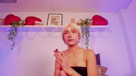 Snapshot of vampgyal chatting on February 2026 09:15:02 PM vamp online show from February 2026 09:15:02 PM