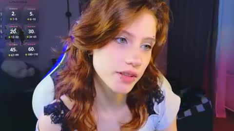 Vampi online show from June 2026 06:32:01 PM