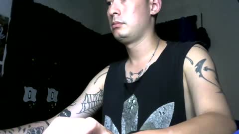 Snapshot of vampireathome chatting on September 2025 06:28:02 AM vampireathome online show from September 2025 06:28:02 AM