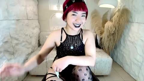vampkitty_r online show from March 2026 01:16:02 PM