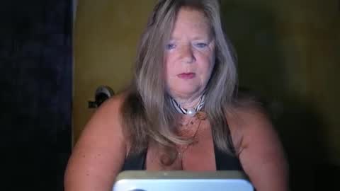 vampwoman online show from May 2026 05:57:01 AM
