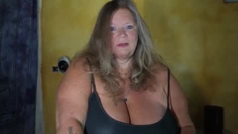 vampwoman online show from May 2026 06:54:02 AM