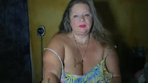 vampwoman online show from June 2026 05:04:01 AM