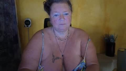 vampwoman online show from July 2026 07:17:02 AM