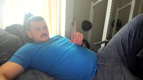 Snapshot of vandal2021 chatting on January 2025 05:51:01 PM Vandal2021 online show from January 2025 05:51:01 PM