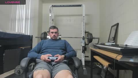 Snapshot of vandal2021 chatting on February 2025 10:19:01 PM Vandal2021 online show from February 2025 10:19:01 PM