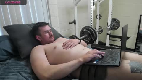 Snapshot of vandal2021 chatting on February 2025 11:36:02 PM Vandal2021 online show from February 2025 11:36:02 PM