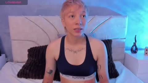 vane_grey online show from July 2026 08:48:02 PM