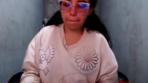 vanellopeschweetz online show from July 2026 02:13:01 PM