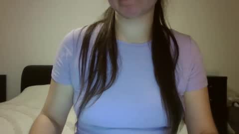 VanesaJewel online show from December 2024 04:50:01 PM