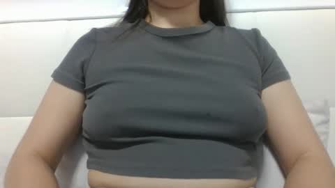 VanesaJewel online show from October 2025 10:55:02 PM