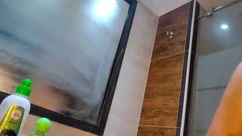 Snapshot of vanesam chatting on February 2026 07:54:01 PM vanessa and samantha online show from February 2026 07:54:01 PM