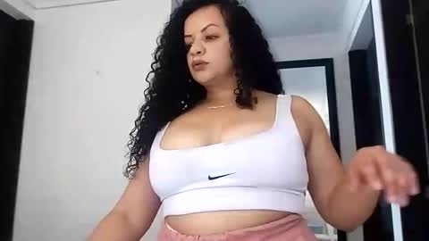 vanessa and samantha online show from May 2026 06:46:01 PM