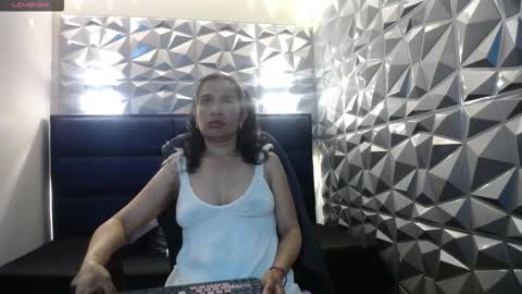 Vanessa online show from September 2025 07:36:02 PM