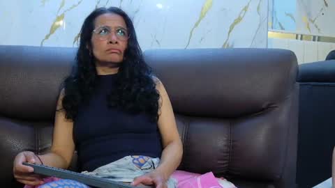 Vanessa online show from July 2026 11:29:01 PM