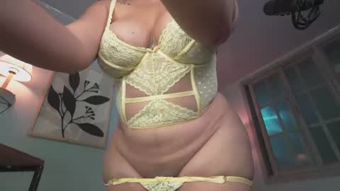 Snapshot of vanessa_novvoa chatting on July 2026 11:29:01 PM Vanessa Novvoa online show from July 2026 11:29:01 PM