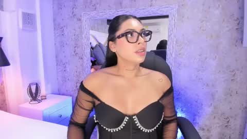 Vanessa  online show from May 2026 07:32:02 PM