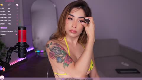 Snapshot of vanessa_sexxy chatting on January 2025 02:27:01 AM vanessa sexxy online show from January 2025 02:27:01 AM