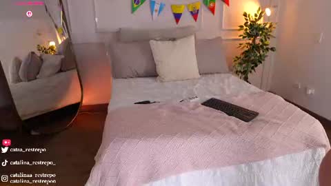 vanessa sexxy online show from June 2026 02:05:01 AM