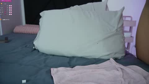 Vanessa online show from July 2026 01:58:33 AM