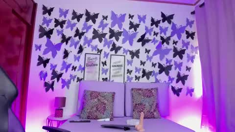 Snapshot of vanessaa_sexygirl chatting on February 2025 03:42:02 PM Vanessa online show from February 2025 03:42:02 PM